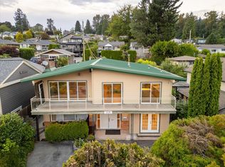 1228 Adderley St, North Vancouver, BC V7L1T7