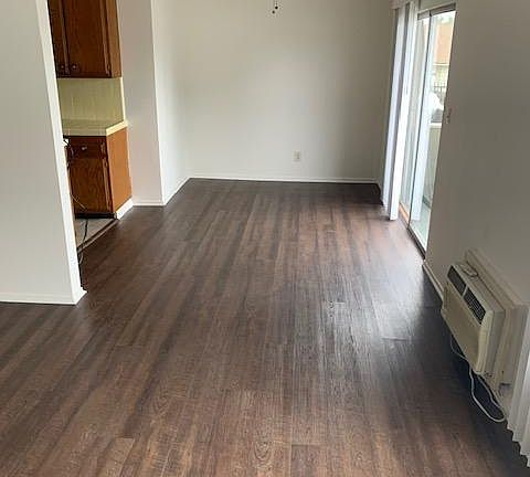 2nd image of 901 N Cedar St #4