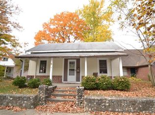 20 Hough St, Greenfield, IN 46140