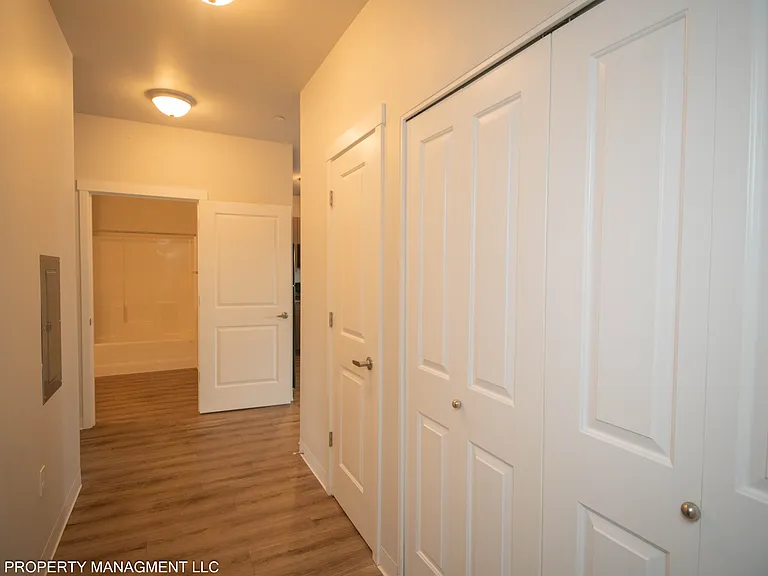Cedar Ridge Apartments — Photo 6