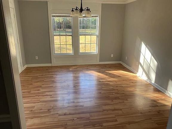 2nd image of 258 McClain Dr