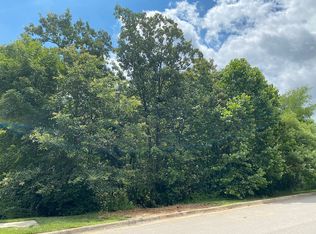 1258 N Summersby Dr, Fayetteville, AR 72701