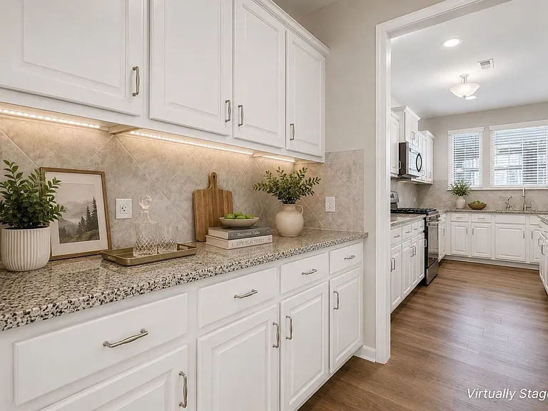 2120 Katie Alice Cir — Photo 28