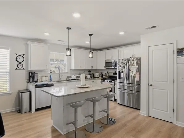 290 Tally Meadow Ct, Lexington, NC 27295