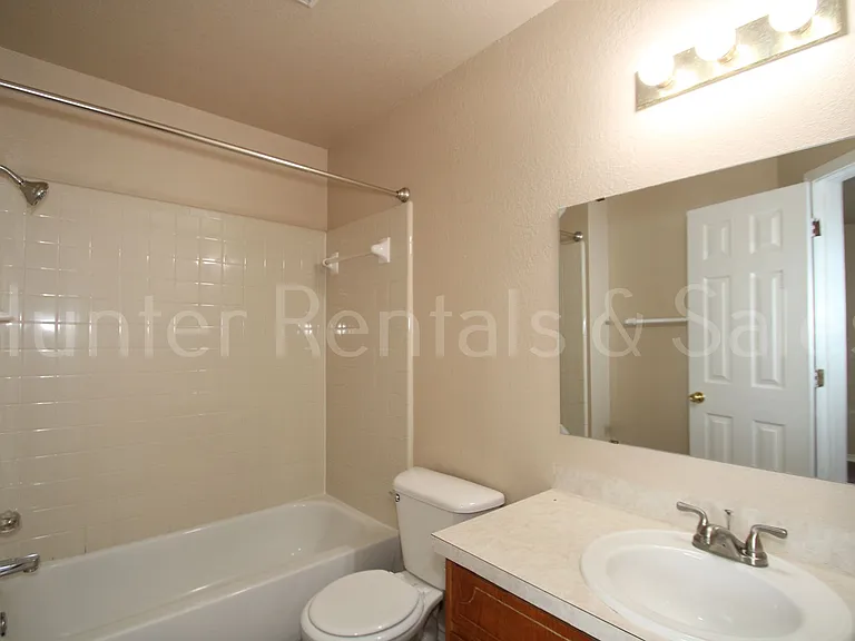 3904D Gus Dr — Photo 13