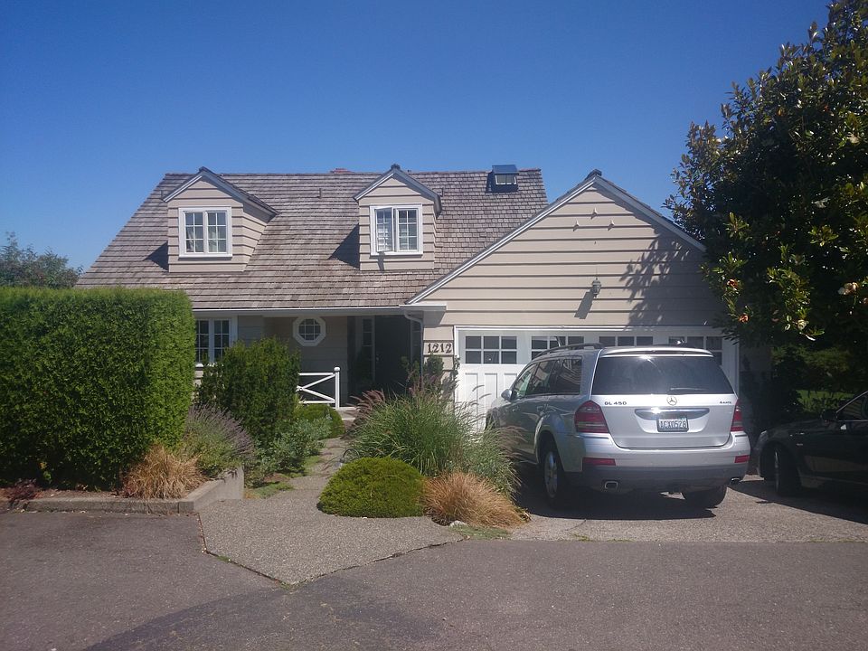 1st image of 1212 NW Woodbine Way