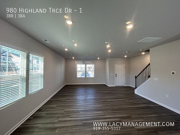 3rd image of 980 Highland Trace Dr #1