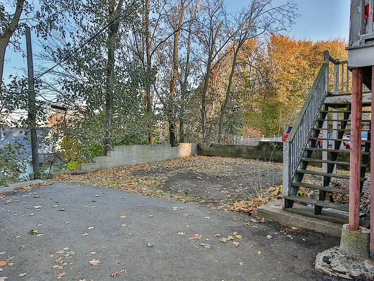 186 Calumet St #2 — Photo 11