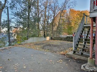 186 Calumet St, Boston, MA 02120