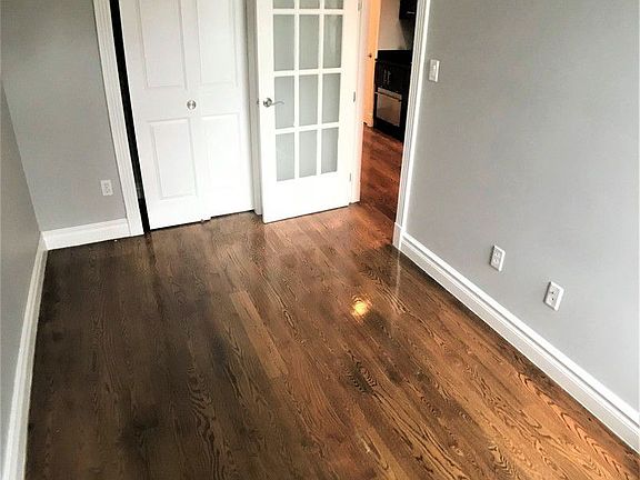 4th image of 20 Prince St APT 32
