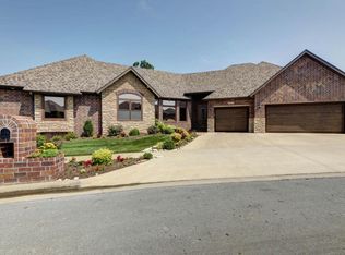 1313 E Anthony St, Springfield, MO 65804