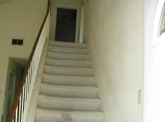4th image of 6306 Southwood Ct N