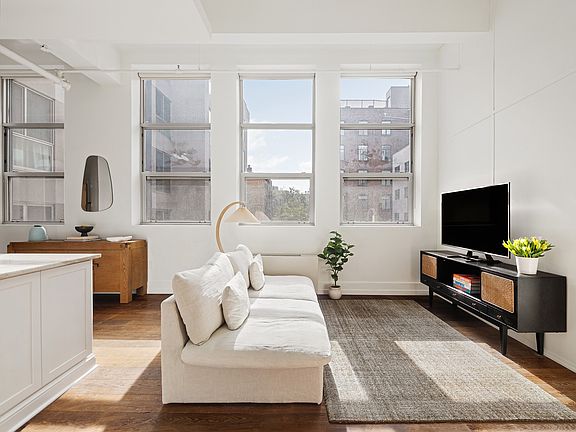 2nd image of 55 Berry St APT 2F