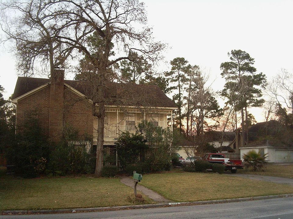 1st image of 6023 Upper Lake Dr