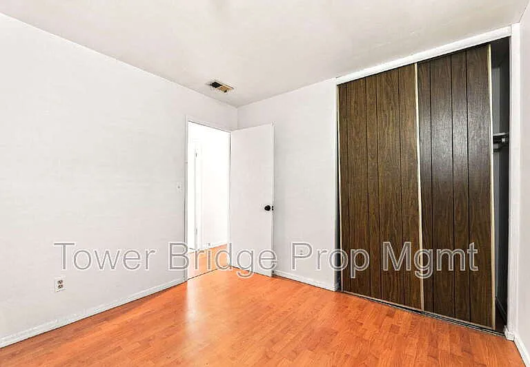 3414 6th Ave — Photo 12
