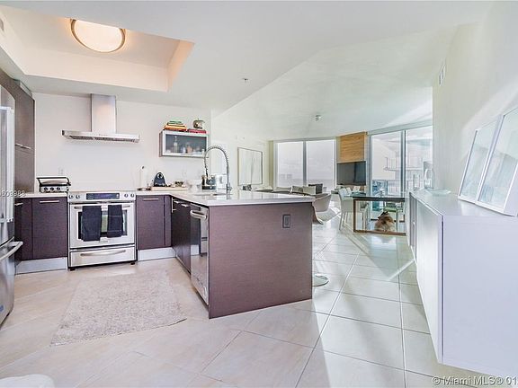 4th image of 250 Sunny Isles Blvd #3-1104