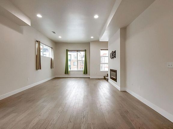 3rd image of 3046 N Wilson Ct Unit 1
