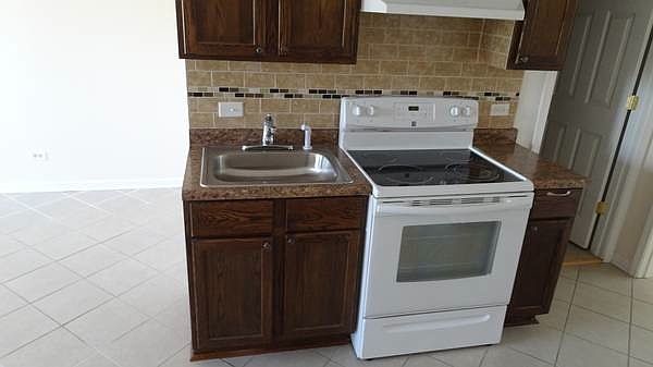 2nd image of 3038 Ruth St APT 12