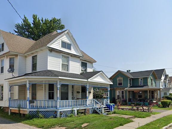 2nd image of 407 E Center St