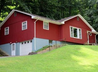 10 Park View Dr, Philippi, WV 26416