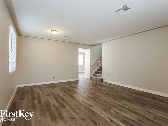 4th image of 1352 Battery Park St