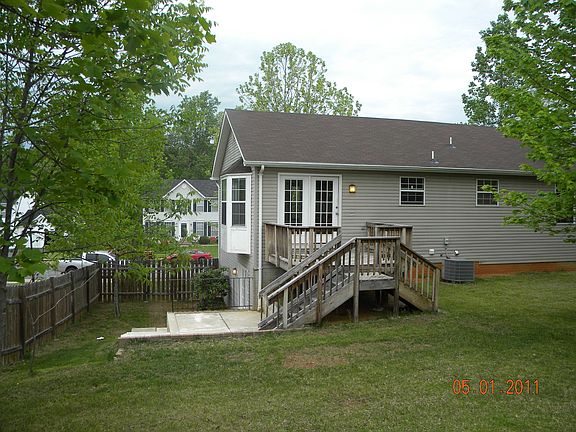3rd image of 31 Thornberry Ln