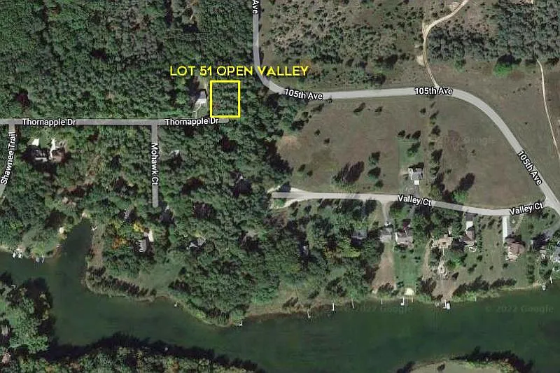 10518 Thornapple Dr photo 1