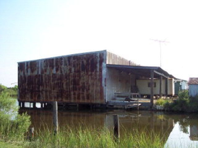 1st image of 1016 Wharf St