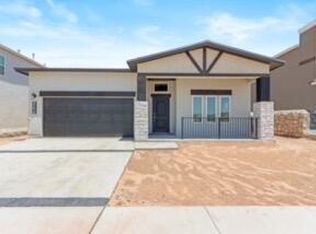 151 Ruth Trl, Sunland Park, NM 88063