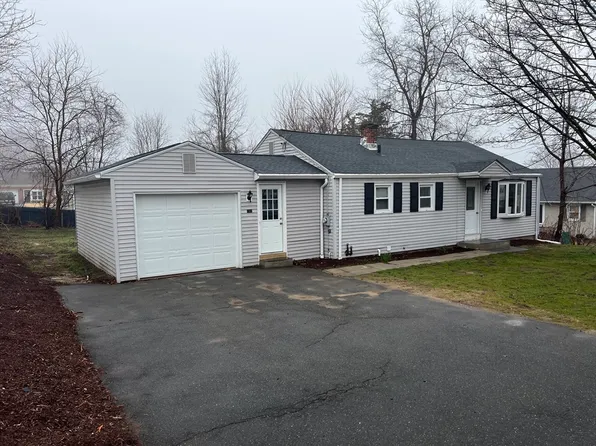 160 Crestwood St, Chicopee, MA 01020