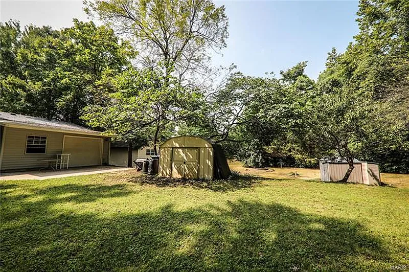Thumbnail 17