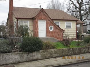 926 SE Rice Ave, Roseburg, OR