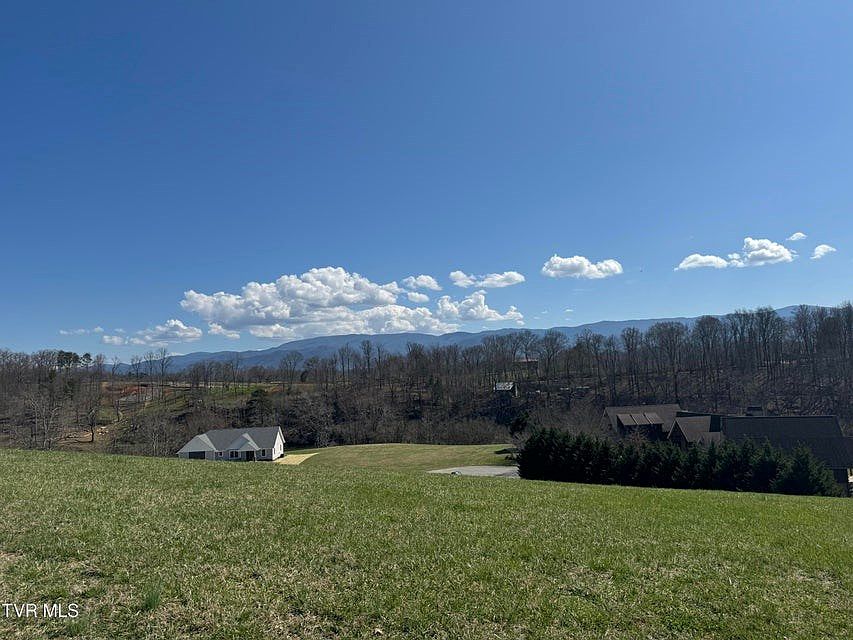 1st image of Belle Arden Dr