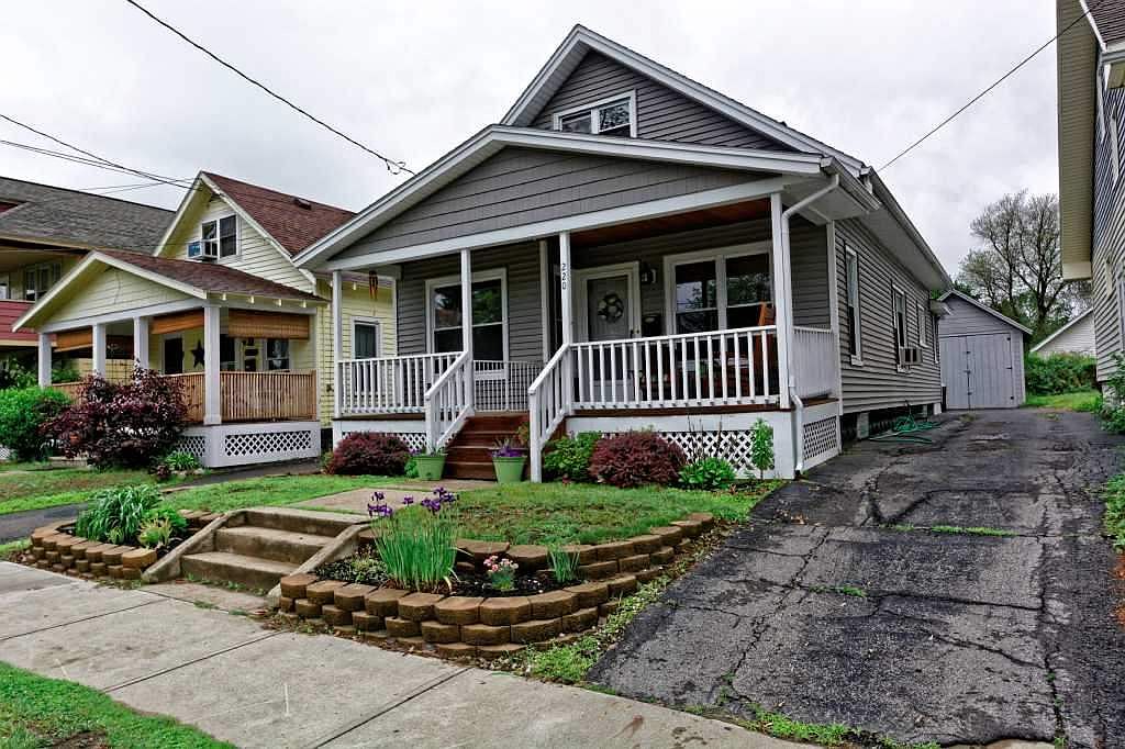 220 4th St, Scotia, NY 12302 Zillow