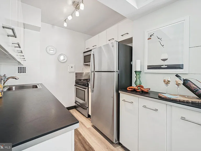 522 21st St NW #912 — Photo 9