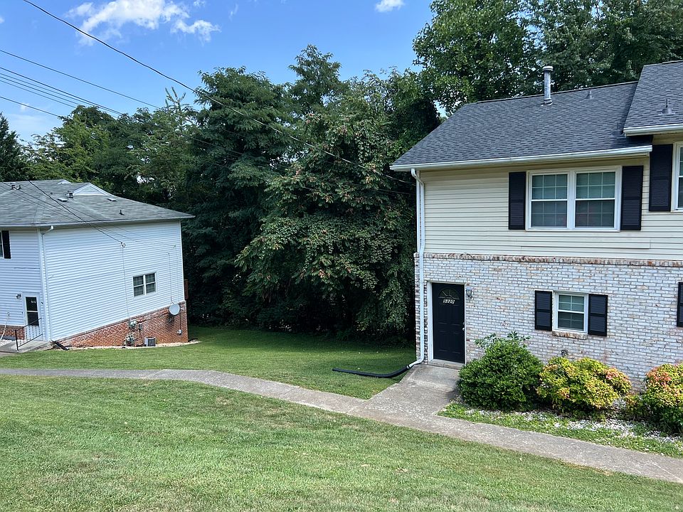 1st image of 5320 Carolyn Cir #5322