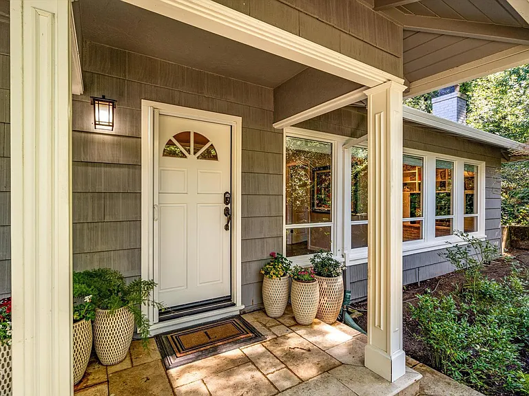 850 Conn Valley Rd — Photo 3