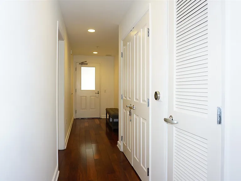 25 S 3rd St #205 — Photo 4