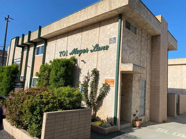 M701, 701 Meyer Ln #Q, Redondo Beach, CA 90278