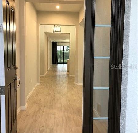 3rd image of 1551 Goblet Cove St