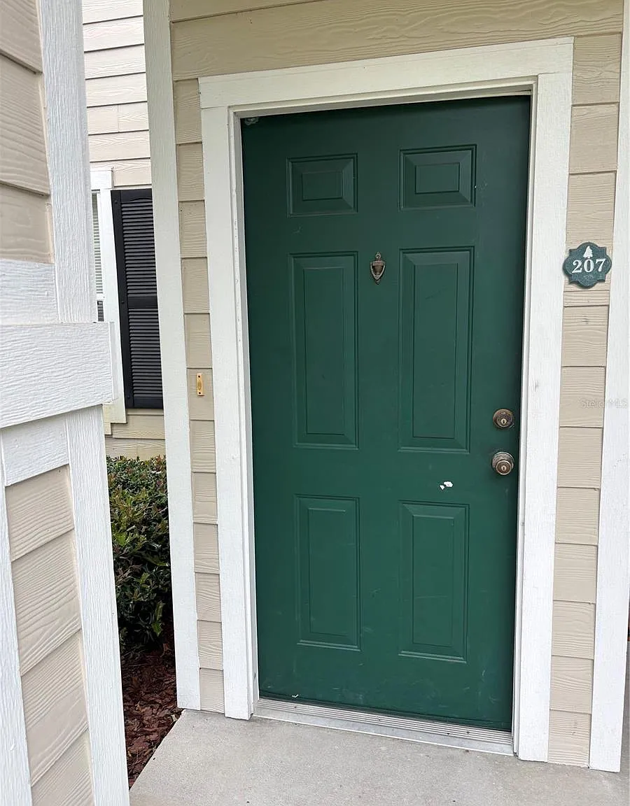 1 bed, 942 sqft, $1,650 — Photo 1
