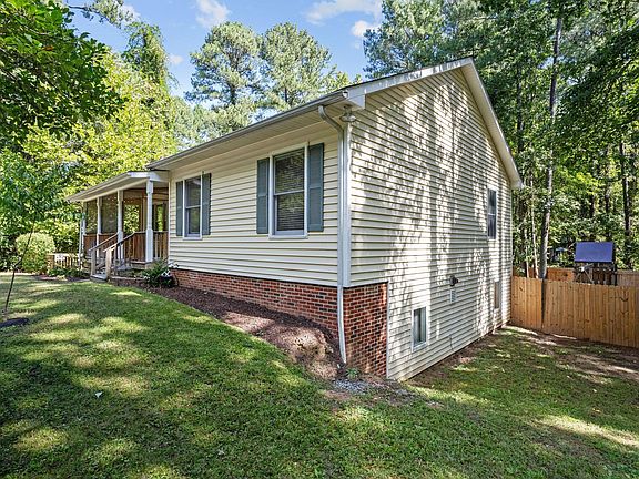 3rd image of 4409 Randall Rd