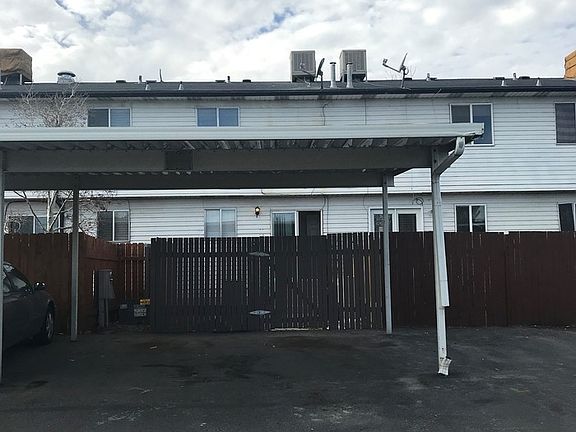 4th image of 2745 S Centerbrook Dr