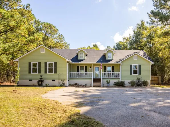 2478 Pine Lake Rd, West Point, GA 31833