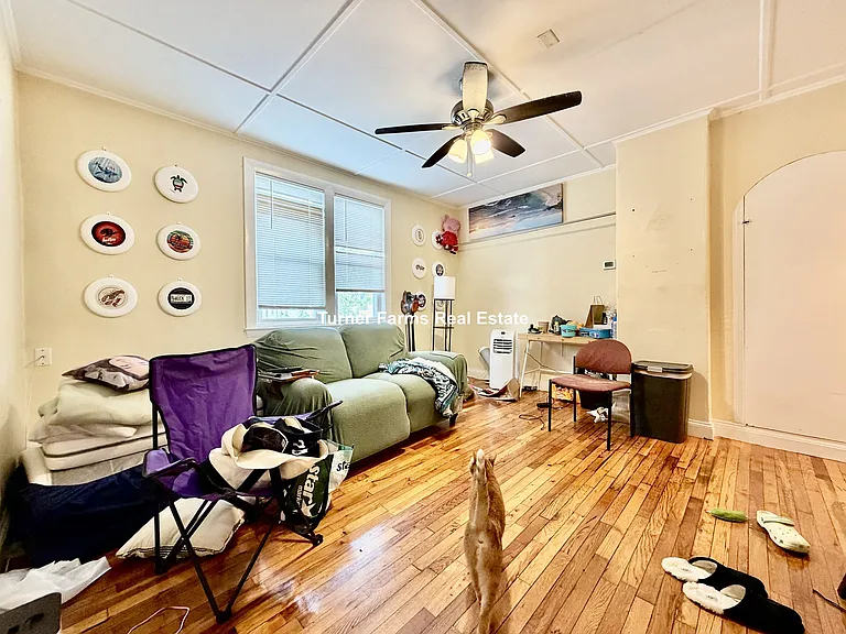 41A Cross St #B — Photo 4