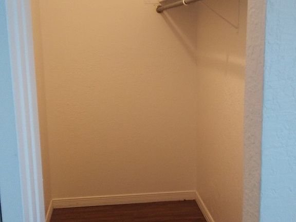 4th image of 825 S Telshor Blvd #11