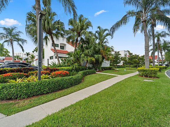 2nd image of 20944 Bay Court #344-4