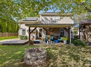 1969 8th Street Ln SE, Hickory, NC 28602