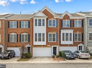 3212 Theodore R Hagans Dr NE, Washington, DC 20018