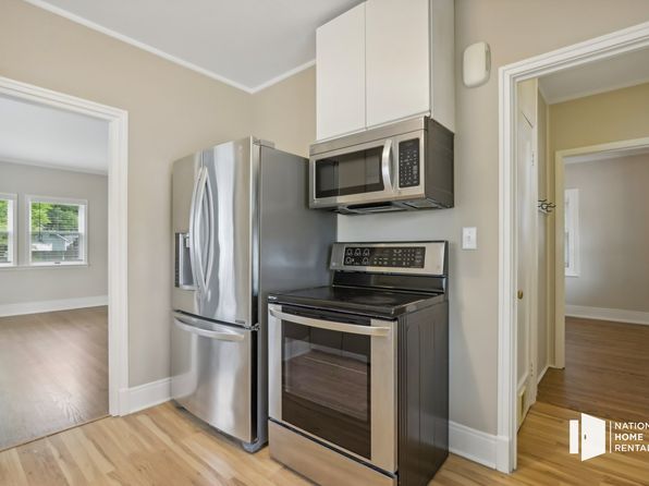 5122 N Diversey Blvd